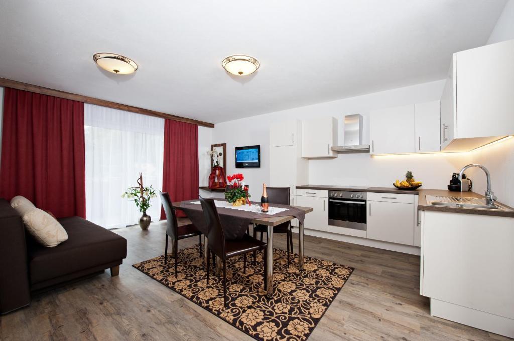 Cafe-Pension Margret Цірль Номер фото